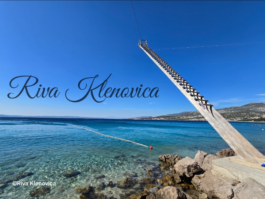 Traditionelle Tunera am Meer in Klenovica
