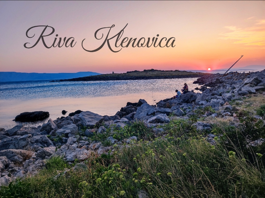 Sonnenuntergang an der Küste von Klenovica